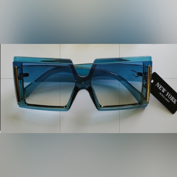 New York Sunglasses Accessories - Blue Sunglasses - UV Protection